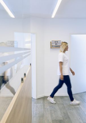 Kieferorthopädie Penzberg, Website und Social Media Content Fotografie und Website Design. Beratung für Social Media Strategie und Marketing